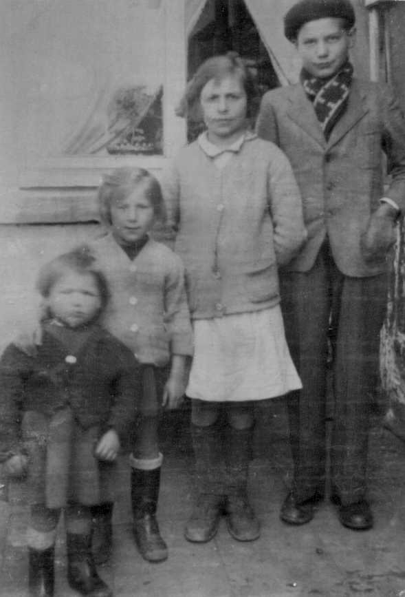 Boussu : Enfants en 1949