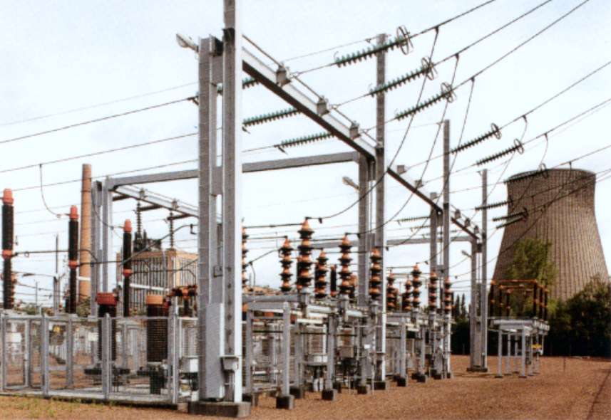 Baudour : le poste haute tension 150 et 70 kV (septembre 1993)