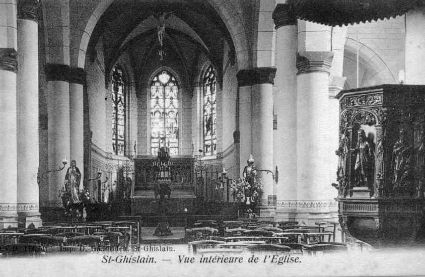 Saint-Ghislain : Vue intérieure de l'église.