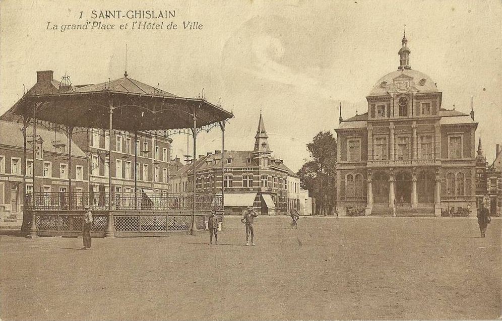 Saint-Ghislain : La Grand'Place et l'Hotel de Ville. 