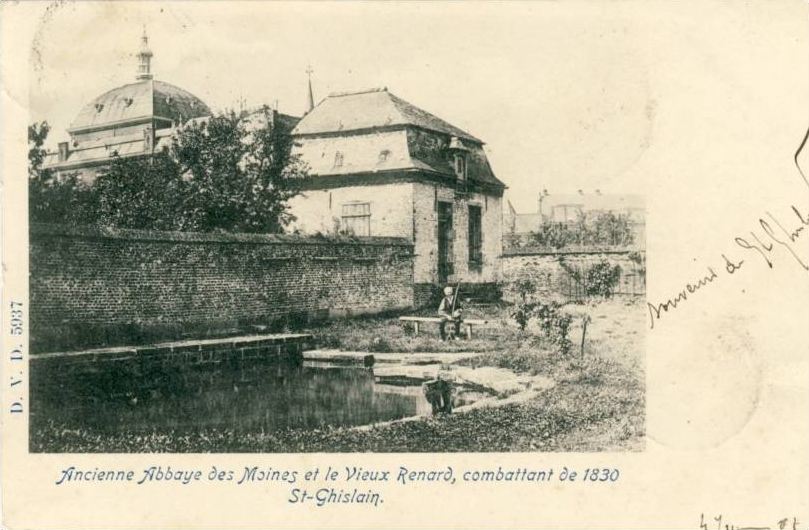 Saint-Ghislain : Ancienne Abbaye des Moines et le Vieux Renard, combattant de 1830.