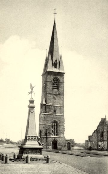 Saint-Ghislain : La partie restante de l'Eglise (1950).