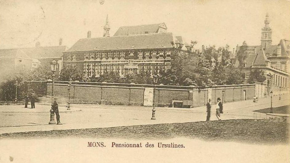 Mons : Pensionnat des Ursulines (1902 ). 