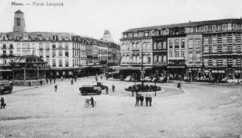 Mons : Place Léopold.