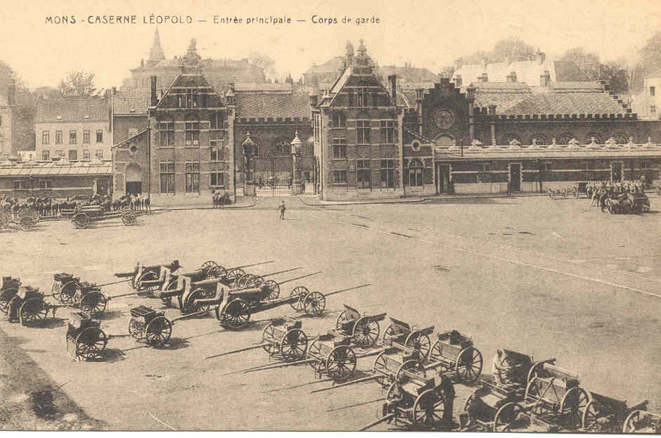Mons : caserne Léopold.