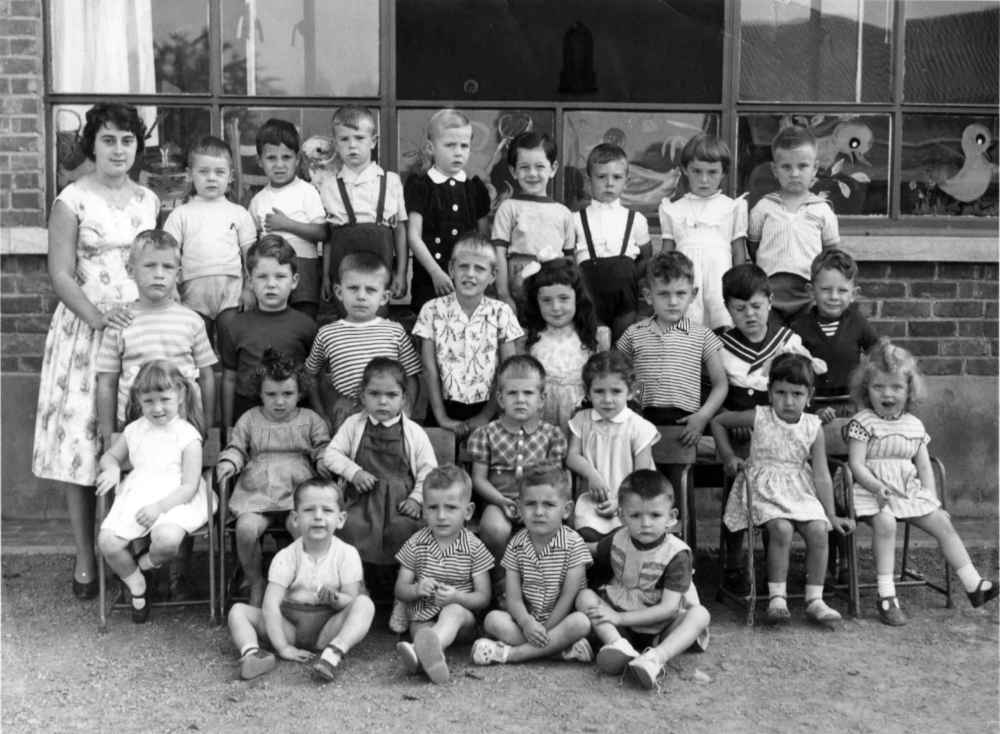 Quaregnon : Classe maternelle de Madame Paulette en 1959.