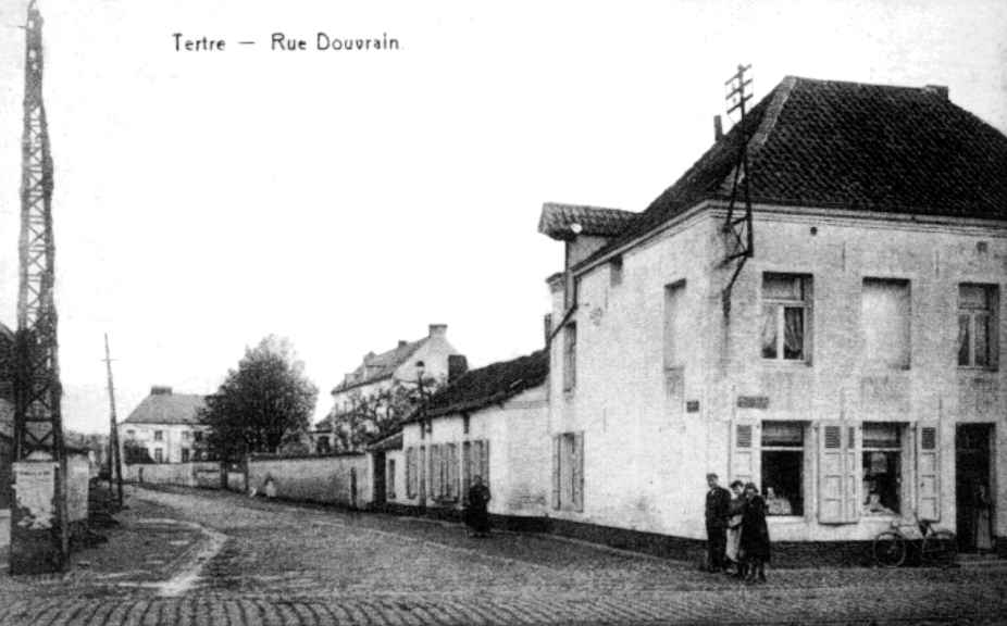 Tertre : Rue de Douvrain., actuellement rue Olivier Lhoir.