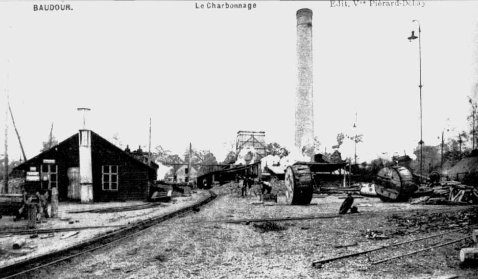 Baudour : dans le bois de Baudour, deux galeries furent creusées à flanc de coteau en 1901-1902, afin d'extraire le charbon. La présence d'eau chaude fit fermer l'exploitation en 1905. En 1913, un deuxième charbonnage fut installé non loin de Quaregnon.