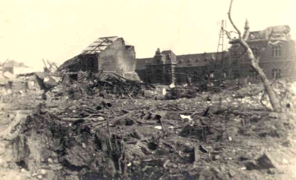 St-Ghislain : bombardements de la gare.