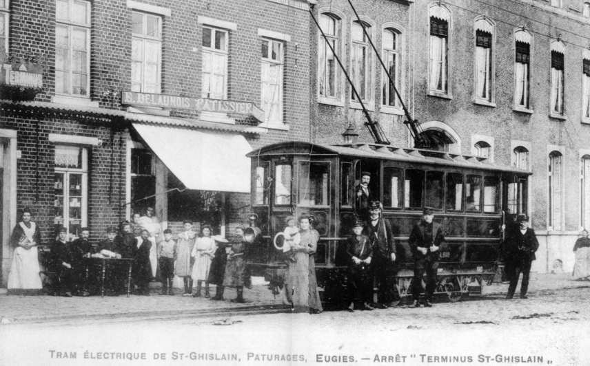 Saint-Ghislain : Arrêt terminus du tram électrique.