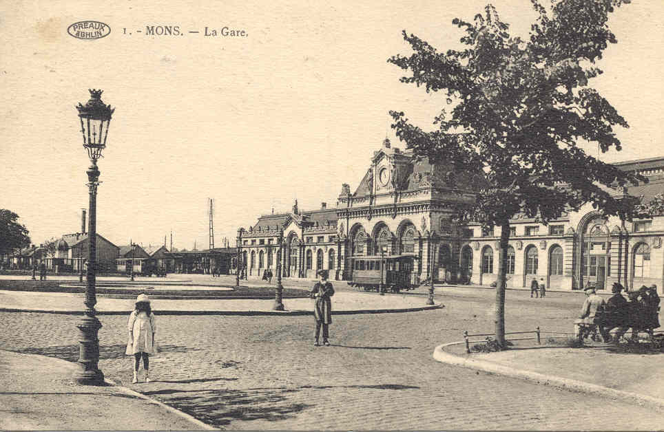 Mons :  la gare 1926.