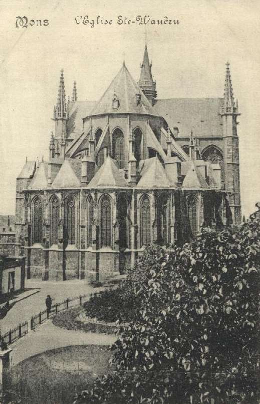 Mons : église Sainte Waudru.